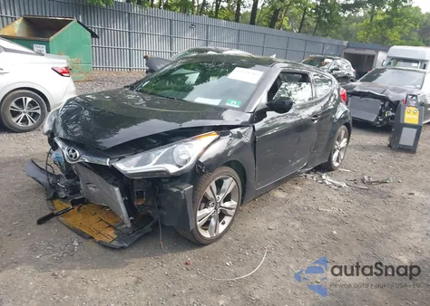 2016 Hyundai Veloster z USA, uszkodzony, nr VIN KMHTC6ADXGU252572